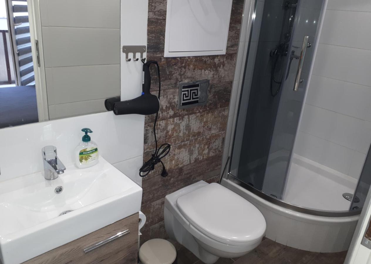 Apartamenty Centrum Mala Dwojeczka Blekitna Panoramiczna Balkonem Promenada كيلتشي المظهر الخارجي الصورة